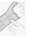 neoprene-thumb-wrist-splint-with-hard-bar-steps-4