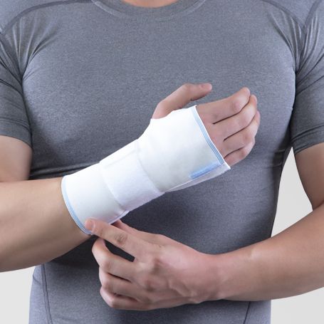 night-wrist-support-with-splint