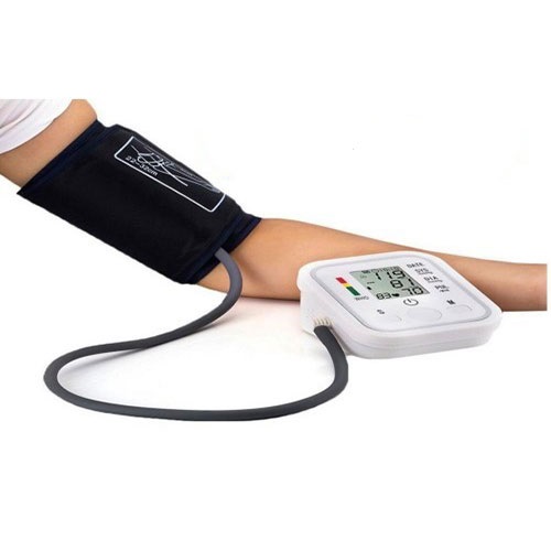 Electronic-Blood-Pressure-Monitor-2