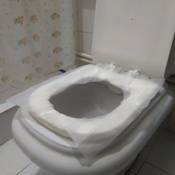 TahaTeb-Cover-Toilet-1